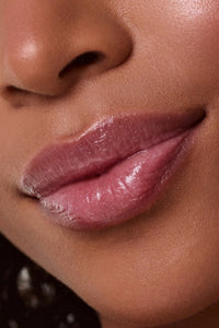 PAESE GlowyPop Lip Serum - 500 Frosted Plum