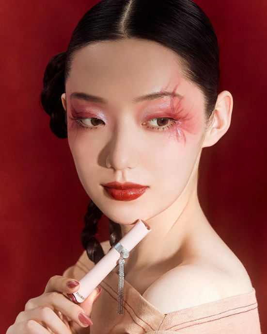 FLORASIS Infinite Blossom Longwear Liquid Eyeshadow - Cosmos